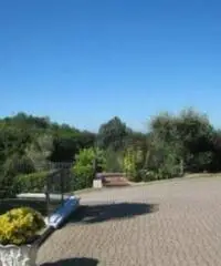 Vendita Villa in via Monte Bertola