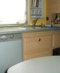 ROLLER TEAM roller 3 mansardato immatricolata 2006 colore bianco