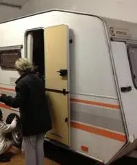 Roulotte Roller R4GL45 del 1988 in ottime condizioni