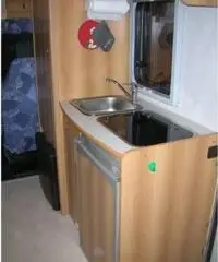 BLUCAMP sky 20 immatricolata 2003 colore bianco