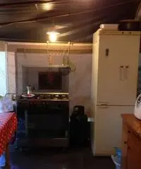 Vendo roulotte stanziale 5 metri 5 posti letto a Rivergaro