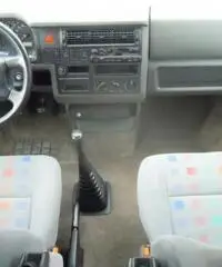 VOLKSWAGEN T4 WESTFALIA CALIFORNIA COACH 2.5 TDI HP 102