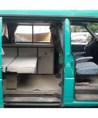 Camper California Westfalia-Volkswagen T4 a tetto alto