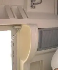 Caravan International Mizar 190