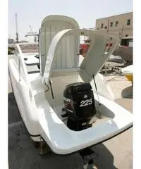 Xsmart Cabin 25: nuovo concetto di imbarcazione