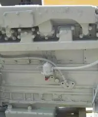 Motore marino Perkins GB anno 1973,tempi 4,corsa 127mm,potenza 160cv