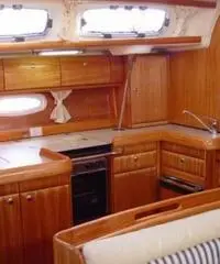 Noleggio barca a vela in agosto 30% di sconto Media Ship Charter