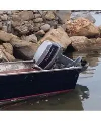 Barca lancetta Canadian come gommone motore fuoribordo gozzo