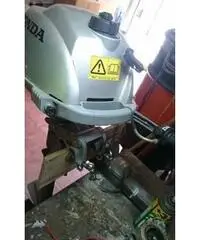 Motore fuoribordo Honda 2,3 cv 4 tempi