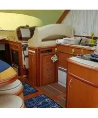 barca a motore APREA FRATELLI SORRENTO 50 anno 2013 lunghezza mt 15