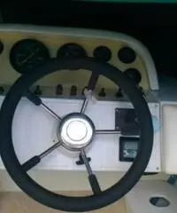 barca a motore CRANCHI 21 anno 2002 lunghezza mt 640