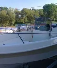 barca a motore CAD MARINE Cad 18 open anno 2011 lunghezza mt 6