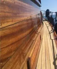 Gozzo Cabinato in fasciame di Mogano e Teak  Fratelli Mileo