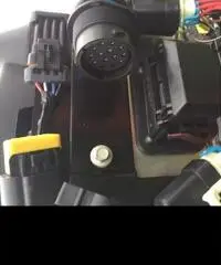 ricambi usati motore fuoribordo garantito trim ele Usato Euro 100