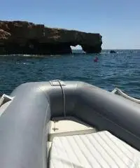 NOLEGGIO BARCA GOMMONE ESCURSIONI SICILIA AVOLA SKIPPER TOUR