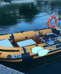 Gommone BAT + Motore Johnson 20 HP + Carrello stradale omologato