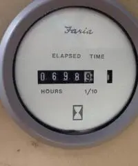 LARSON BOATS Cabrio 250