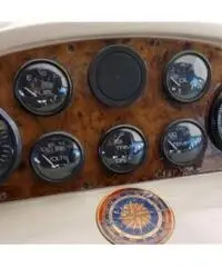 REGAL MARINE 242 Commodore