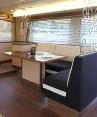 Su marine Custom Sailing