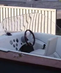 motoscafo in legno anni 60