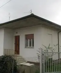 CASA INDIPENDENTE DA RISTRUTTURARE