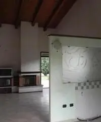 Vendita Villa da 240mq con garage