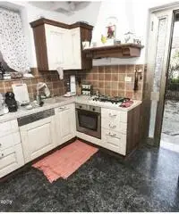 CASELLA – CASA SEMI INDIPENDENTE CON SPLENDIDO GIARDINO