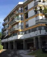 Sant'Anna – Golf: Vendita Cinque locali in Via del Castellino