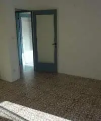 Vendita Bilocale in Via Camporino