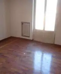 Vendita Multilocale in Via Castruccio