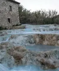 BILOCALE A SATURNIA