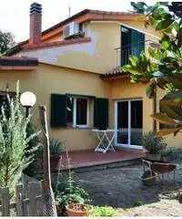 Vendita Villa in Via Gabriele D'Annunzio