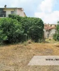 Avezzano -  Villa 8 locali € 85.000 T715