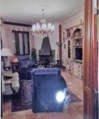 trilocale vicino mare