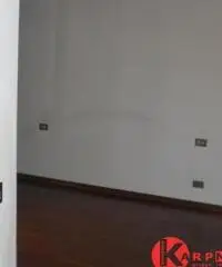 Appartamento in vendita a Pietrasanta 80 mq