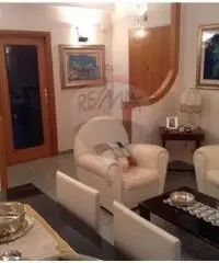 Vendita Multilocale da 150mq con garage