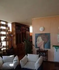 APPARTAMENTO A TREZZANO SUL NAVIGLIO
rif. AGENZIA 8018F