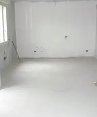 MODENA Madonnina Appartamento 3 camere 2 bagni con giardino di 100mq