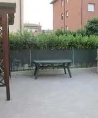 V632 - casa indipendente su 4 lati, bifamiliare