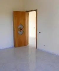 LICOLA TRIVANI 80 mq OTTIMO STATO € 99.000