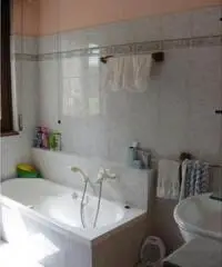 Vendita Casa indipendente in Via Cesare Zanola