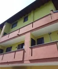 Vendita Trilocale da 70mq con due garage