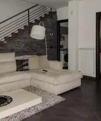 Vendita Villa in Via San Martino, 2 B