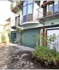 Vendita Villa in Via Perazzi