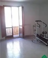 Vendita Trilocale in vico sacerdoti liberali, 11