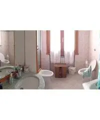 APPARTAMENTO di 4 vani e di 100 mq (POGGIO A CAIANO)