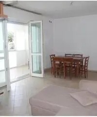 Cervia - appartamento tre camere, due bagni, posto auto e garage