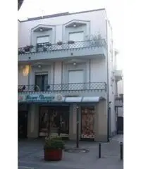 Vendita Trilocale in Viale Dante