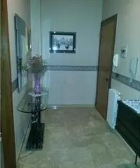 Centro città: Vendita Cinque locali in Viale Scala Greca