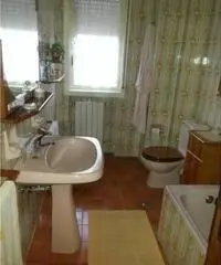 Centro città: Vendita Cinque locali in Viale Scala Greca